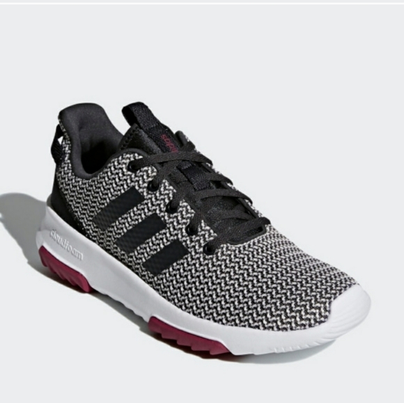 adidas Shoes - 💥NEW💥
adidas Originals black maroon shoes 7.5